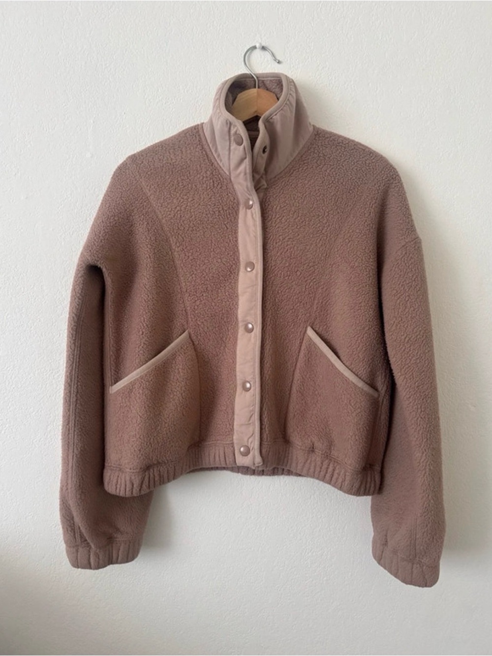 Abercrombie and Fitch Women's Fleece Snap-Front Jacket
